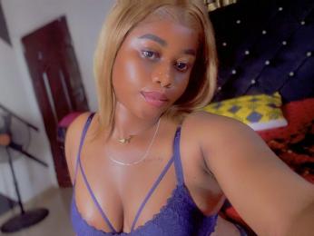 FredahGrams webcam model stream image