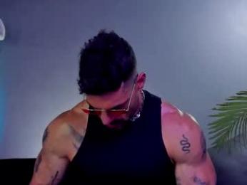 dennis_cox_ webcam model stream image