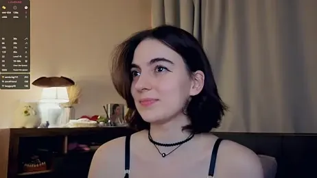 DracosMoon webcam model stream image