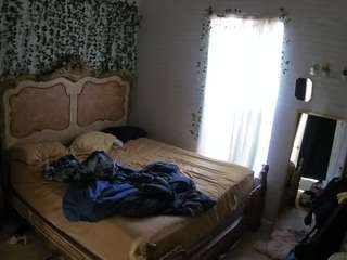 voyeurcam-hornyhostel-03 webcam model stream image