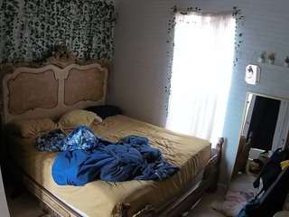 voyeurcam-hornyhostel-03 webcam model stream image