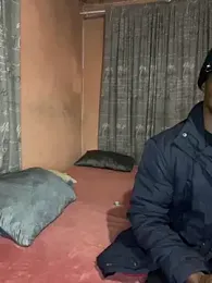 naughty_thick webcam model stream image