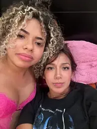 Lau1127 webcam model stream image