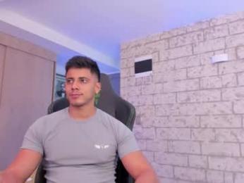 ashton_coleman_ webcam model stream image