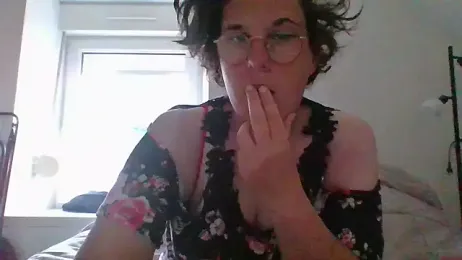 OIseauNoir88 webcam model stream image