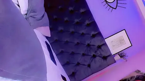 IssabellaIzzy webcam model stream image