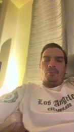 luis00es webcam model stream image