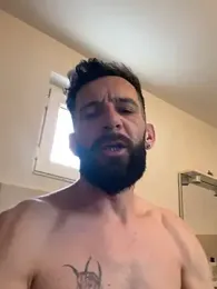 Michel_huge webcam model stream image