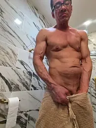 IronDaddyX webcam model stream image