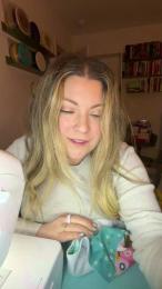 Toothicc webcam model stream image