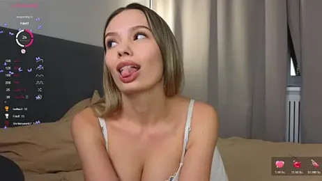 W___ webcam model stream image