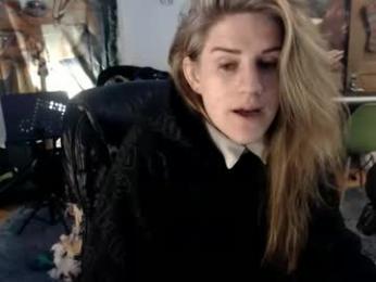 katiecutie_5 webcam chaturbate model stream image