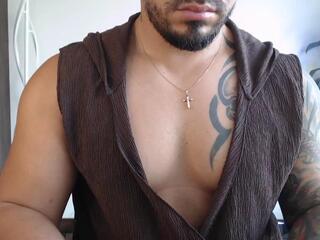 Derryl webcam flirt4free model stream image