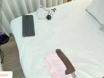 angiee_roses webcam model stream image