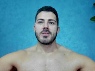 Cutler Q webcam model stream image