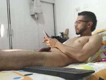 th_russ webcam model stream image