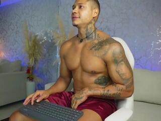 Diago Rockfield webcam flirt4free model stream image