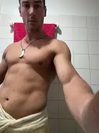 maximuss789 webcam model stream image