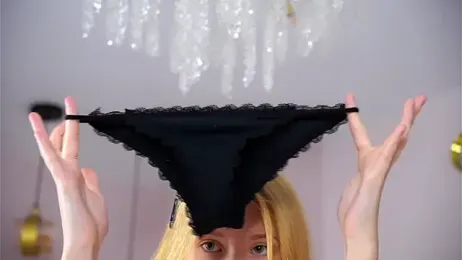 SunnivaCovil webcam model stream image