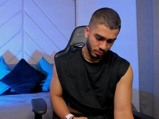 Franco Banderas webcam flirt4free model stream image