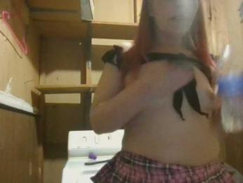 QUEENOFMEN webcam model stream image