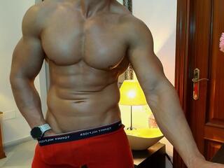 Leonidas Z webcam flirt4free model stream image