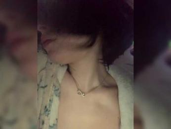 -NEEDLE- webcam bongacams model stream image