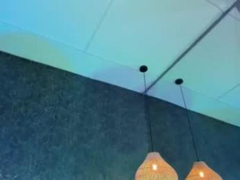 _emmaruiz webcam model stream image