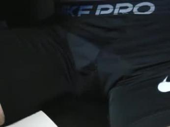 slimhungyvng webcam model stream image