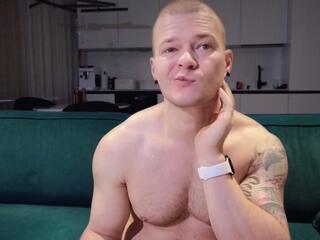 Pashka X webcam model stream image