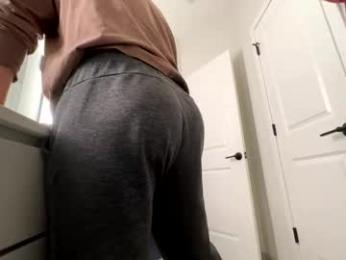 stlhotwifeguy webcam model stream image