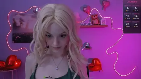 mia_starrr_ webcam model stream image