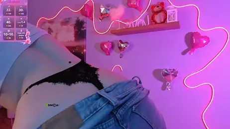 mia_starrr_ webcam model stream image