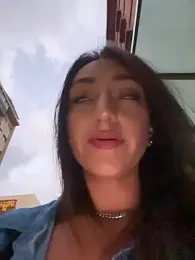 Ninabigtitied webcam stripchat model stream image