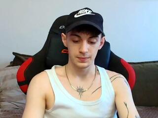 Rovan Bean webcam model stream image