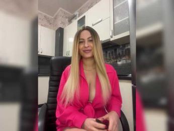 your_girlfriend webcam model stream image