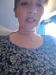 tata_sanz_ webcam stripchat model stream image