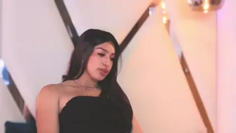 MeelFox webcam model stream image