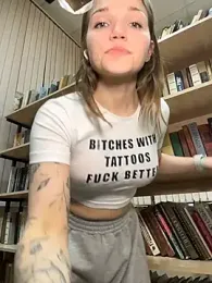 Liza_risky webcam model stream image