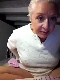 divinaerotica webcam model stream image