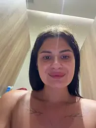 MiraReach webcam model stream image
