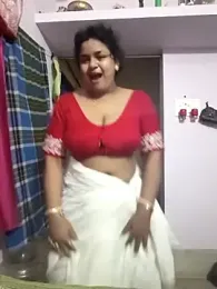 Deborbhavi222 webcam model stream image