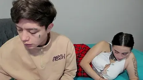 steban_and_kim webcam model stream image