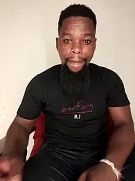 Chocolate_factory_man webcam model stream image