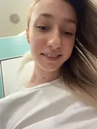 Lia__Love webcam stripchat model stream image