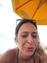 Gipoltergeist webcam stripchat model stream image