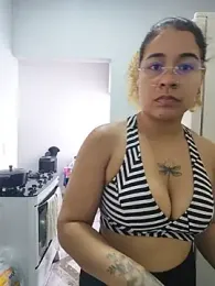 VitoriaFernandes webcam model stream image