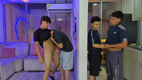 Houseofwarrios webcam stripchat model stream image