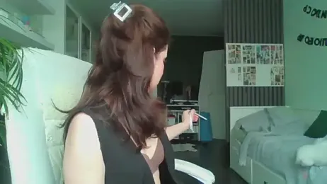 MollyBer webcam model stream image