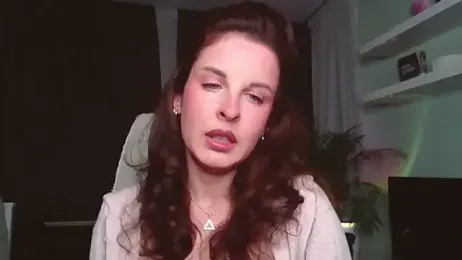 MollyBer webcam model stream image